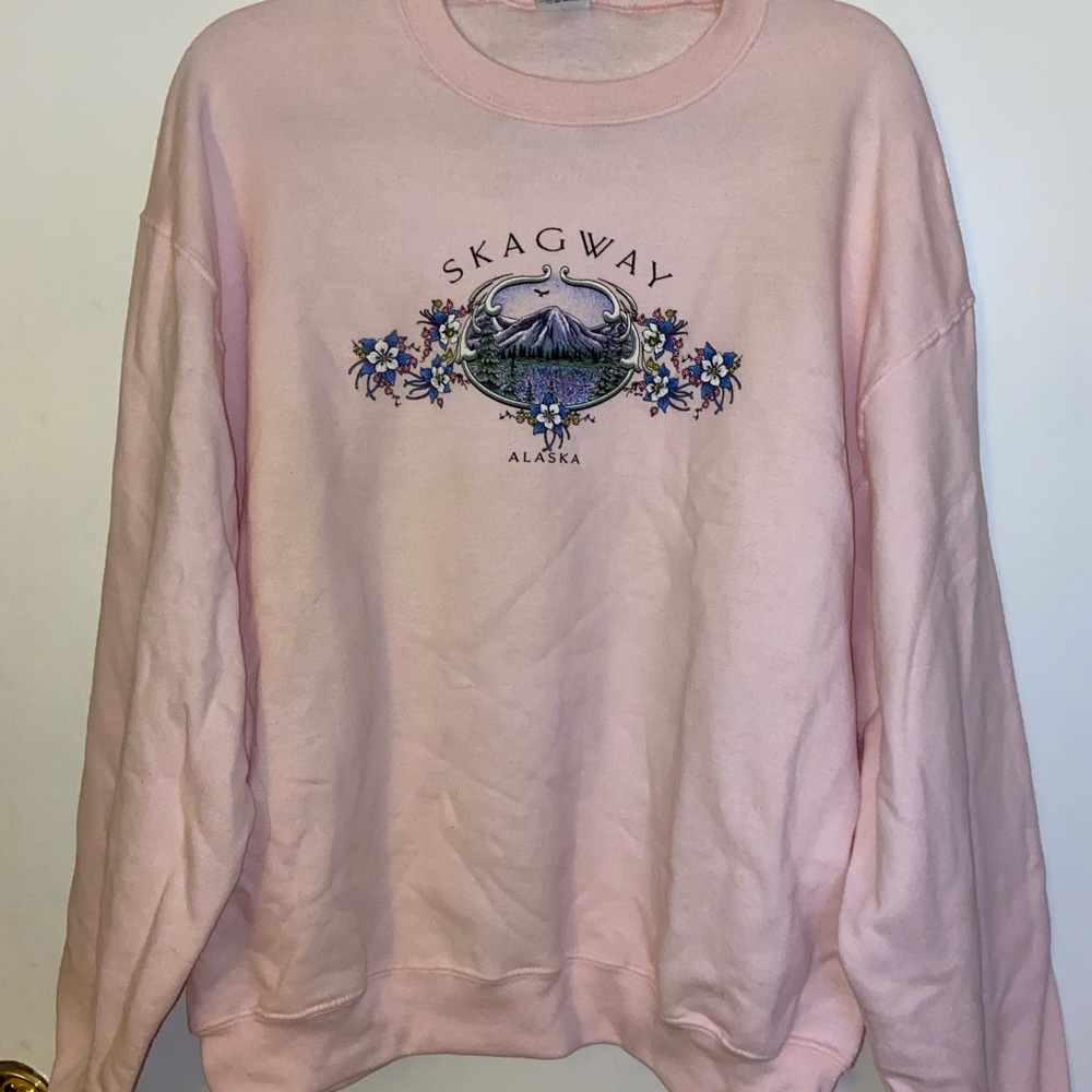Alaska crewneck